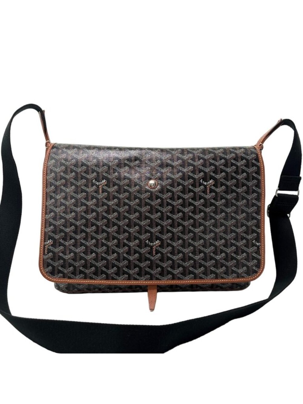 Goyard Capetien MM Shoulder Bag Black